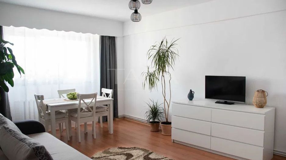 Apartament cu 4 camere, 2 balcoane, zona Mărăști, lângă Iulius Mall. - Poză 4