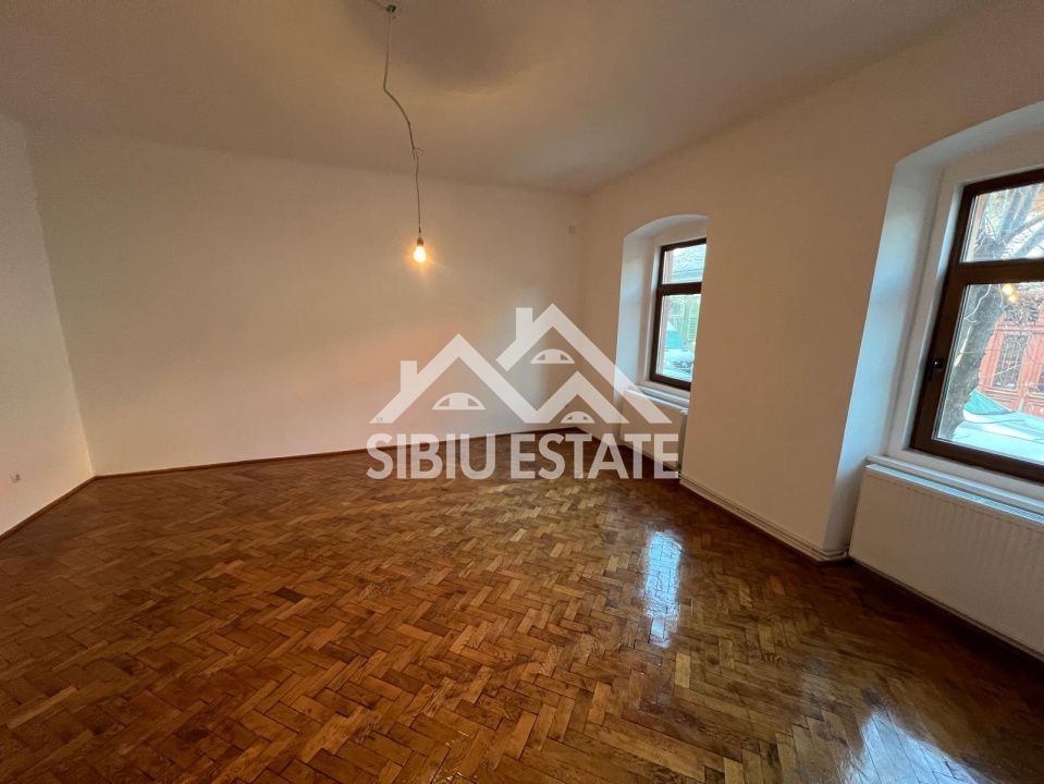 Apartament la casă – spațiu ideal birouri, str. Crișanei, Sibiu - Poză 4
