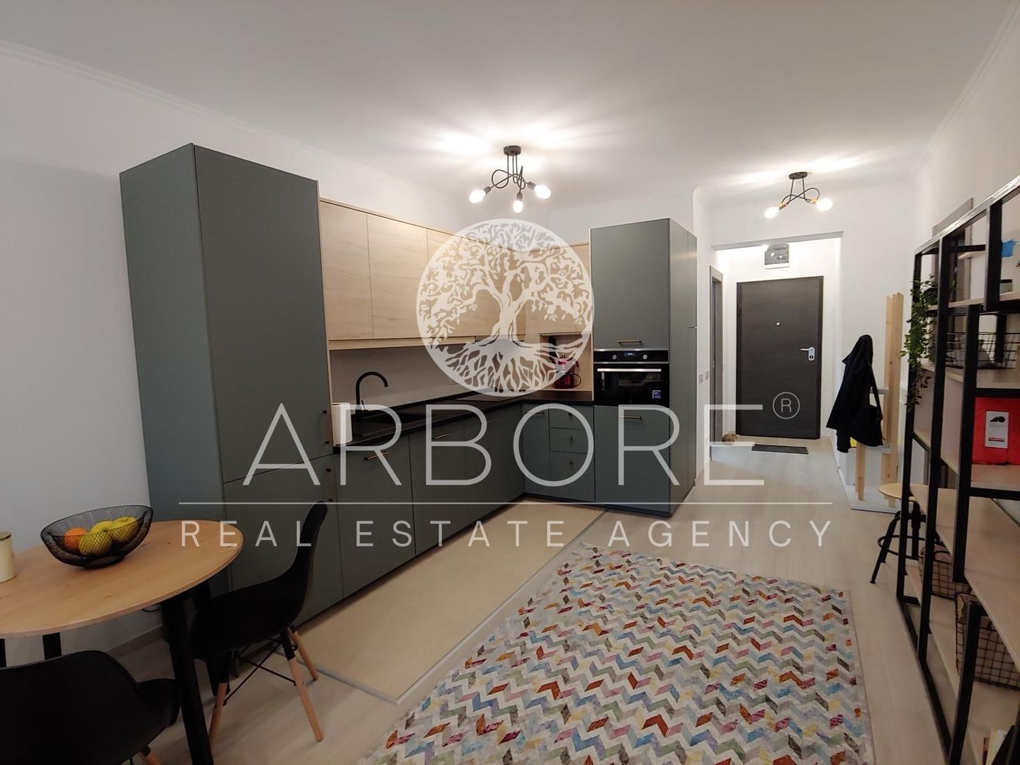 Închiriere  apartament 3 camere SoHo + loc parcare cu statie electrica - Poză 3