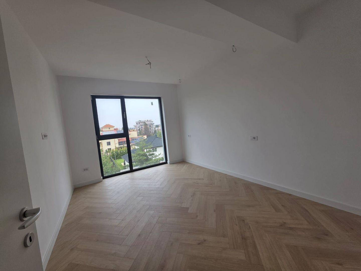 Apartament 4 camere de inchiriat Iancu Nicolae British School parcare - Poză 9
