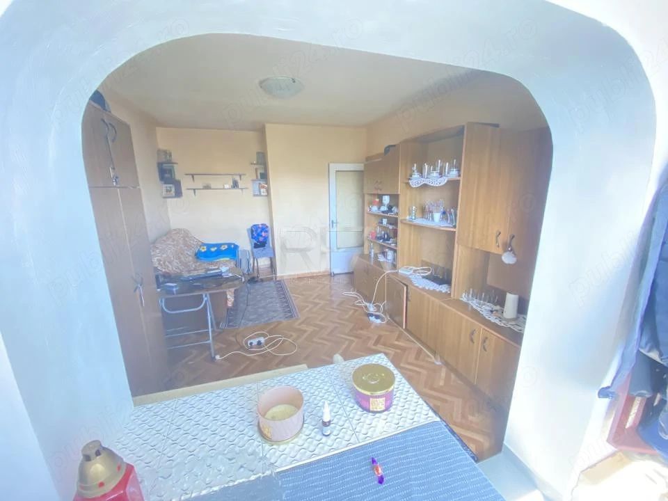 Vanzare apartament 3 camere, 74 mp, etaj 8/8, 2 băi și 2 balcoane – P Ispirescu - Poză 1