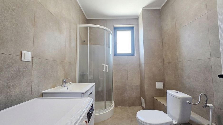 Apartament cu 2 camere de vanzare Ovidiu Constanta parcare inclusa - Poză 5