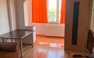 Garsonieră confort 1 sporit, 28 mp – Str. Victoriei, zona Buclă - Poză 2