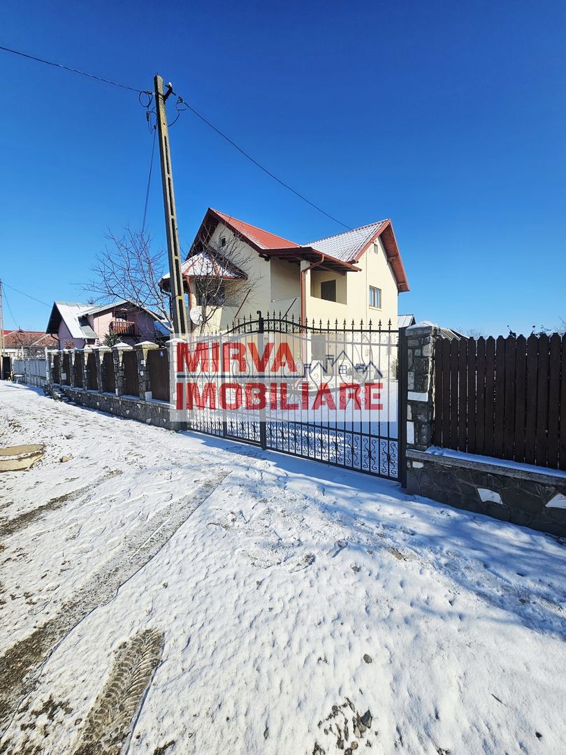 Casă 5 camere + teren generos 1700 mp – Ariceștii Rahtivani - Poză 46