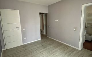 Apartament 4 camere decomandate , 2 bai, 2 balcoane,  90mpu, Sibiu - Poză 10