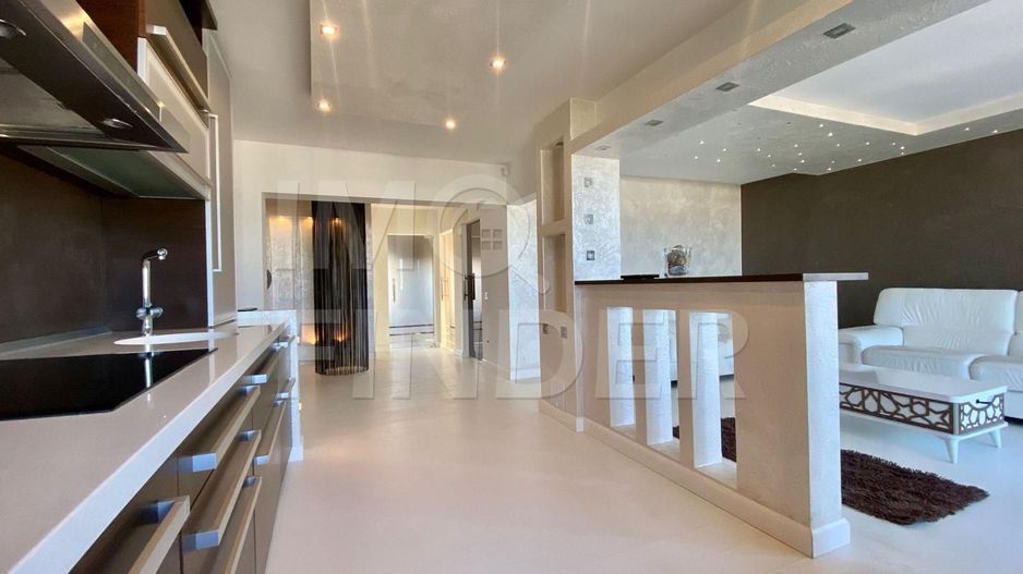 Apartament 3 camere zona Cipariu - Poză 2