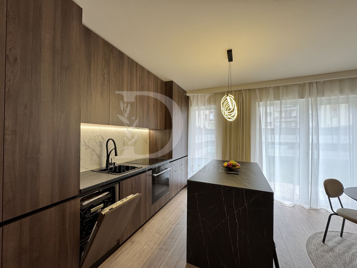 Apartament ultramodern / gradina de 43 mp - Poză 6
