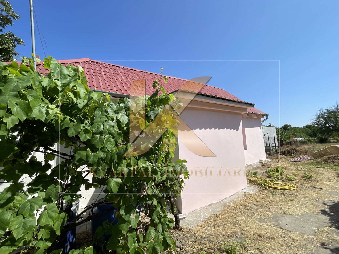 Casa individuală renovată 2 camere, 300mp teren. Zona Aradul Nou! - Poză 7