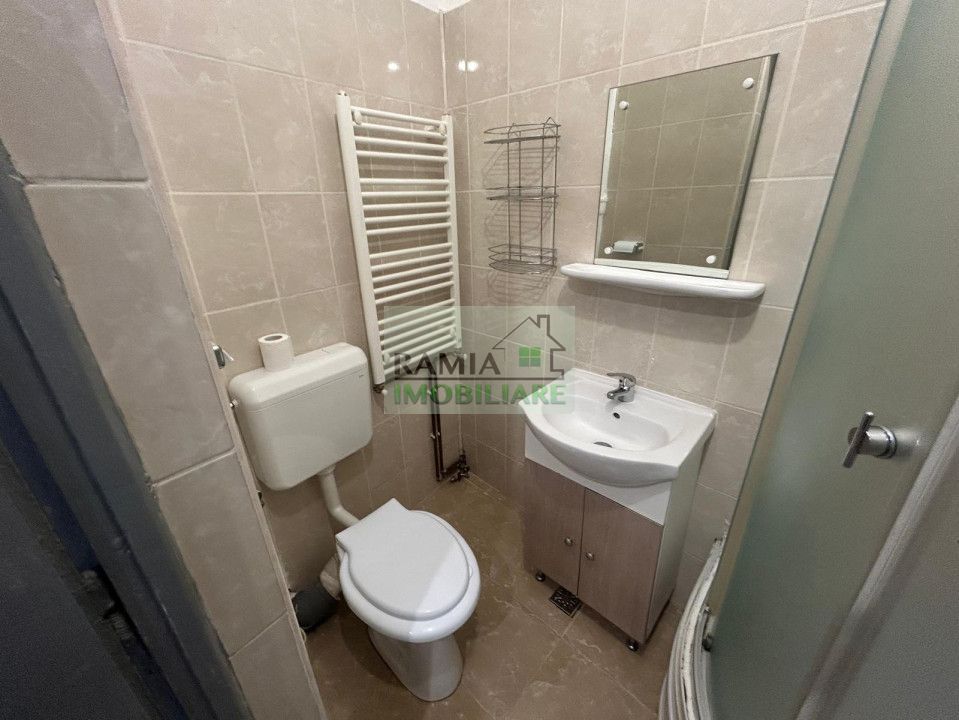 Apartament 2 camere de închiriat în Piața Sfatului, Centrul Istoric - Poză 11
