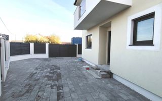 Casa Sibiu, Cristian 4 camere, 2 bai, Casa intabulata - Poză 13
