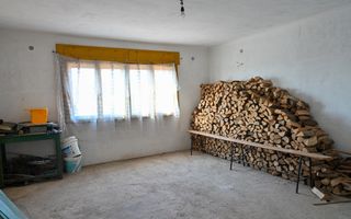 Casa cu 6 camere de vanzare | Zona Ultracentrala, Baicoi | Comision 0% - Poză 15