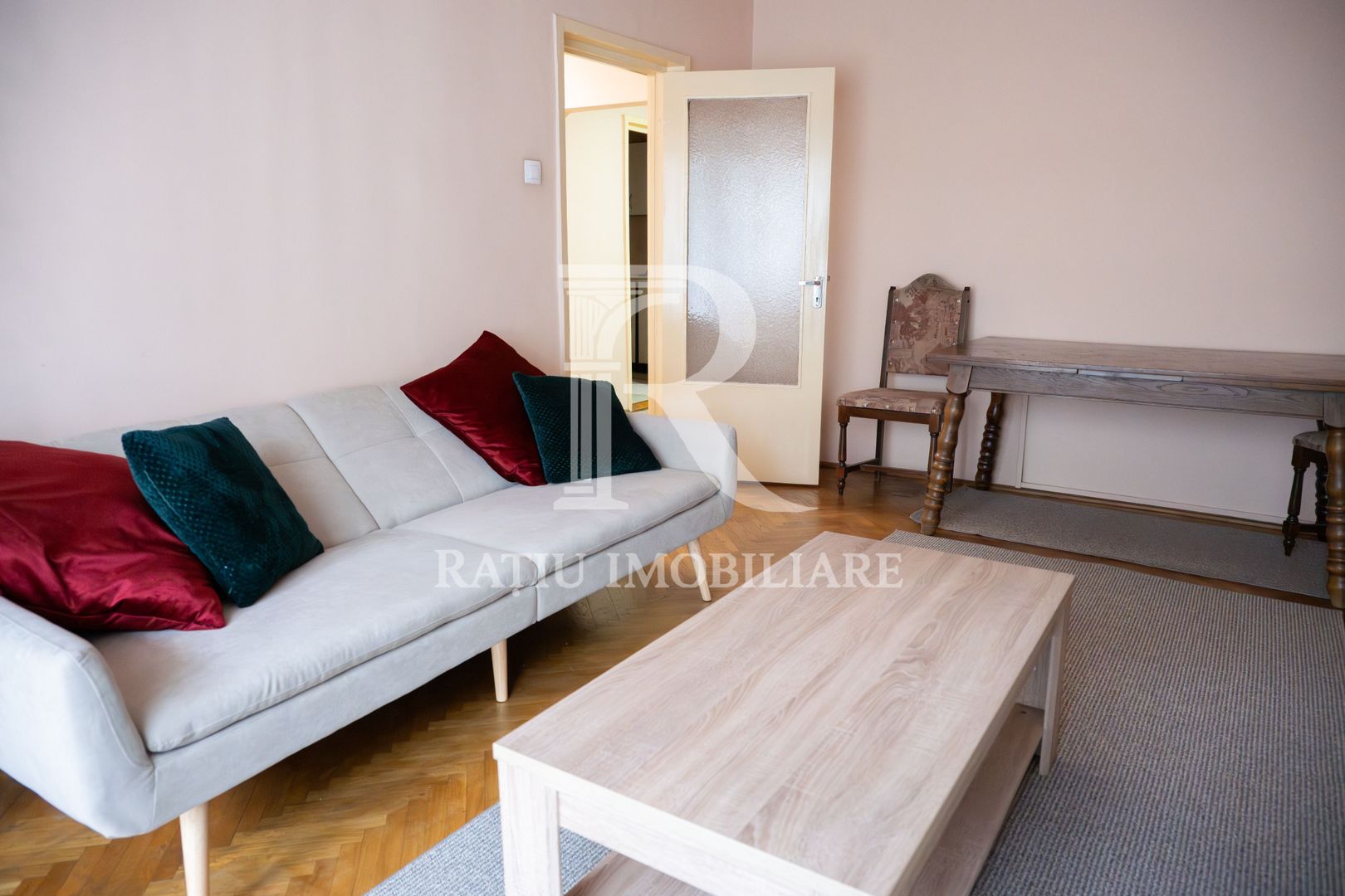 Apartament 3 Camere | 85 mp Utili | Bulevardul Magheru | Oradea - Poză 1