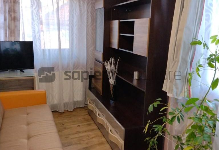 Sapient | Casa cu 2 nivele in Oradea - Poză 3