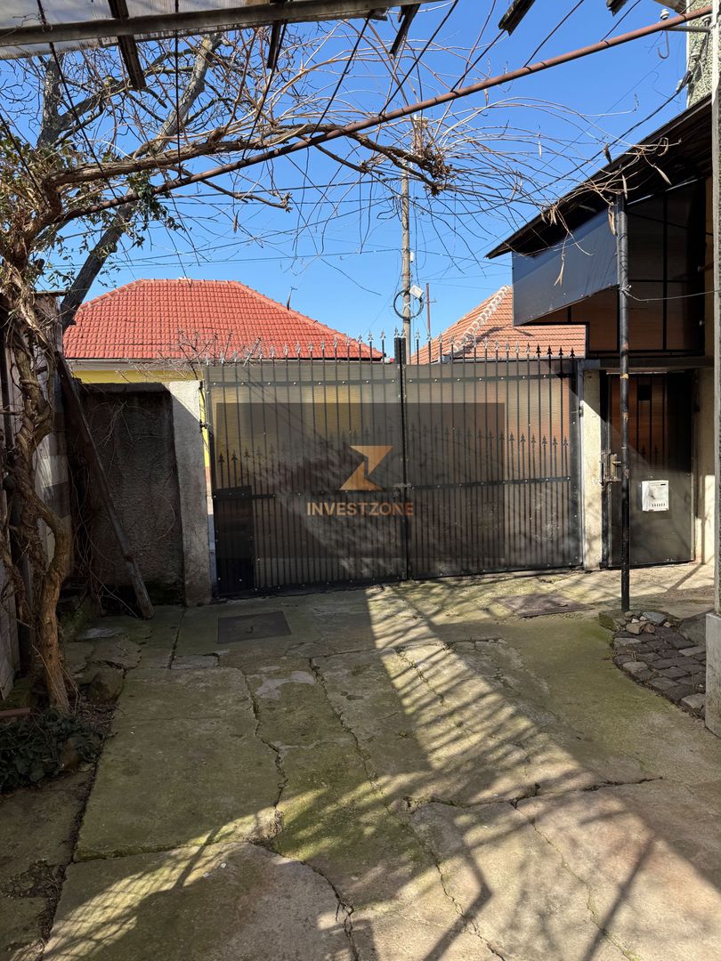 Apartament la casă cu curte proprie 311 mp și acces auto Ioșia, Oradea - Poză 19