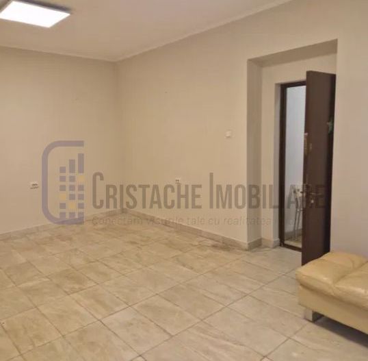 Birou individual, 25 mp, la parterul unui imobil interbelic - Poză 3