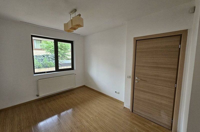 Apart 3 cam nemobilat + parcare - Poză 7