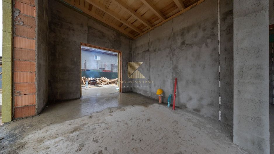 Casă premium la poalele Munților Piatra Craiului și Bucegi - Poză 11