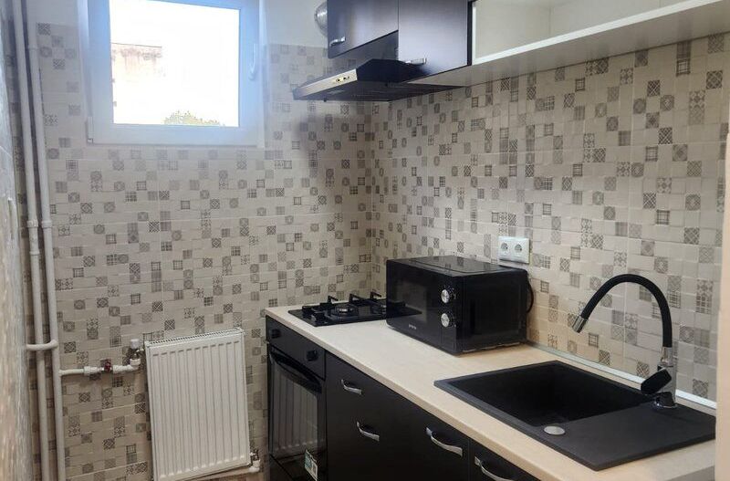 Apartament 2 camere de vanzare - Poză 1