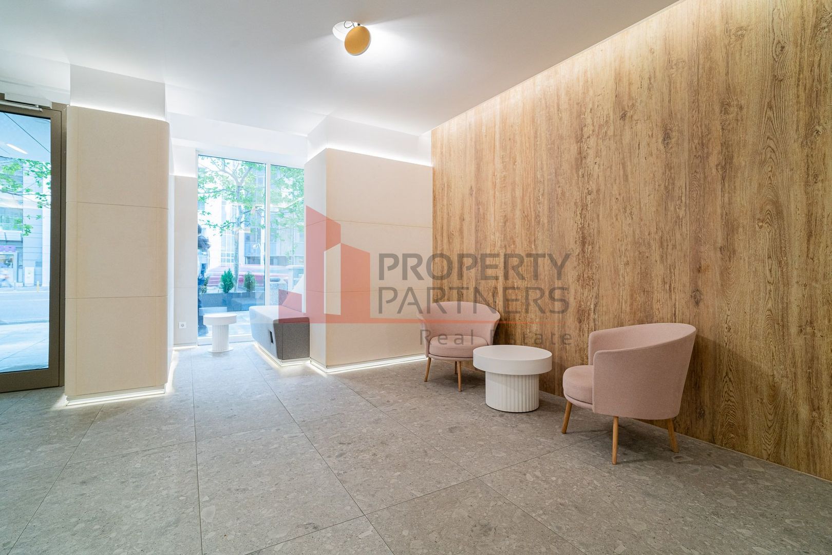 Spatiu comercial stradal - Pretabil restaurant / showroom - Victoriei - Poză 9
