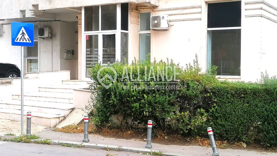 CITY PARK MALL (COD 10) - Spatiu comercial de inchiriat - Poză 2