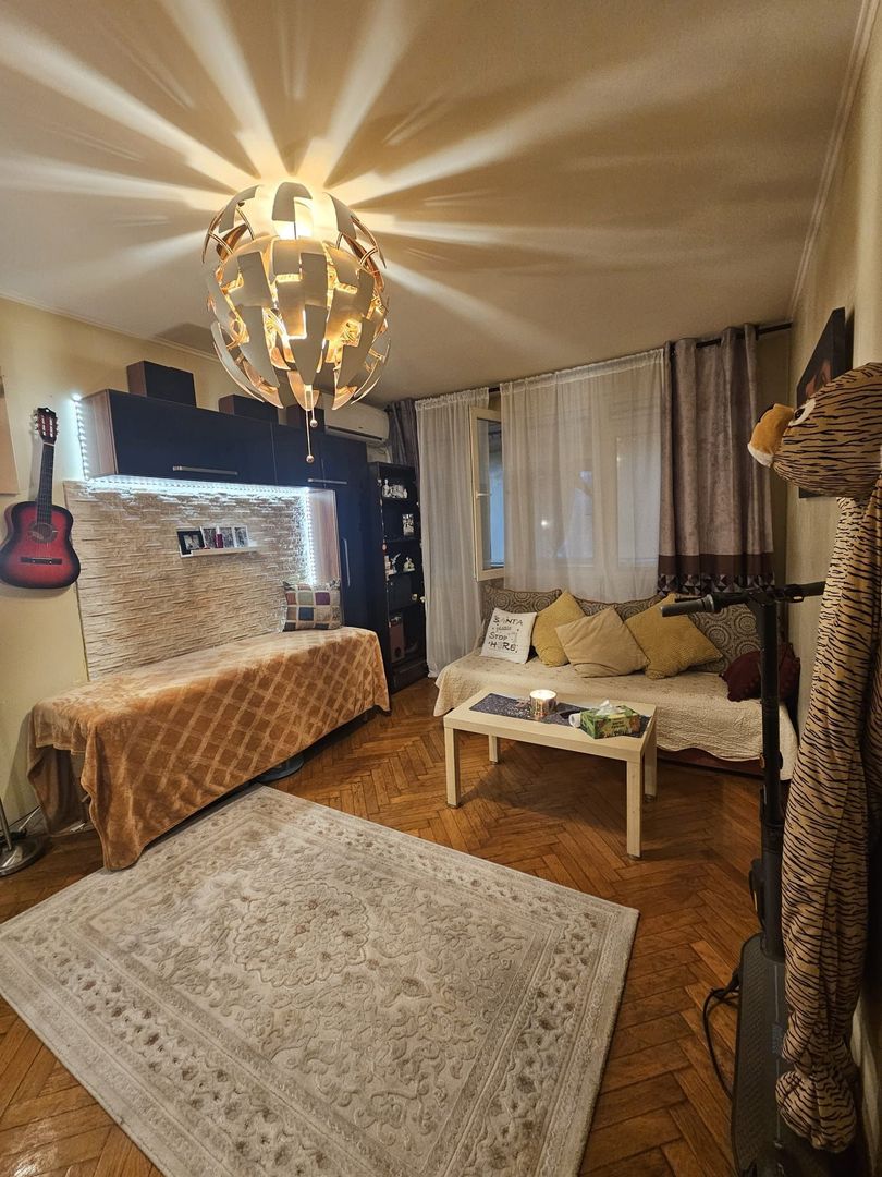 Vând 🏢 Apartament 3 camere | Câmpia Libertății | Aproape de Piața Muncii - Poză 2