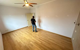 VILA  - ARADULUI. -British - Poză 36