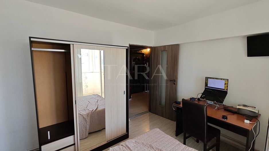 Apartament cu 2 camere decomandate, panoramă deosebită, zona Cinema Mă - Poză 4