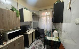 Apartament 4 camere în vilă, centrală proprie, zona Parcul Carol v26 - Poză 7