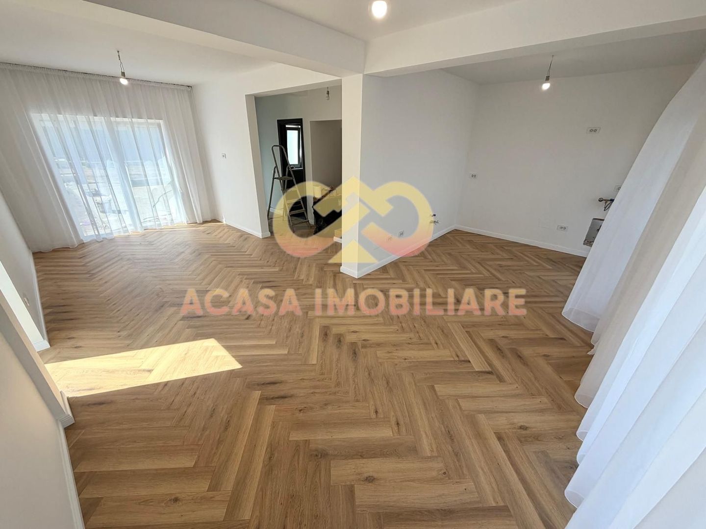 DUPLEX 4 CAMERE  120MP  VISAN - Poză 14