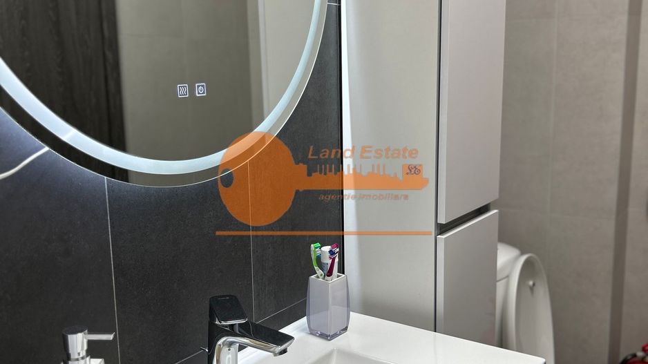 3 camere Grand Arena ( centrala termica-bloc 2024-loc parcare ) - Poză 1