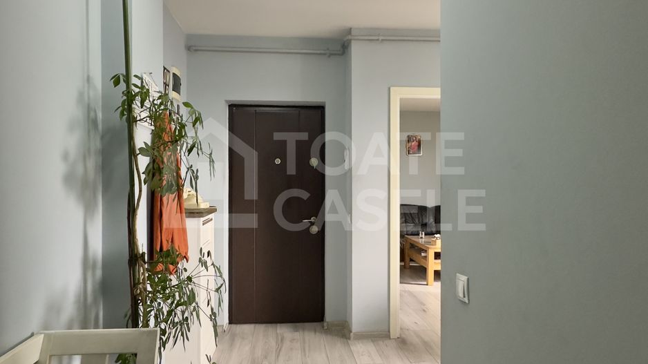 Apartament cu 2 camere, decomandat, zona Ambient - Poză 5