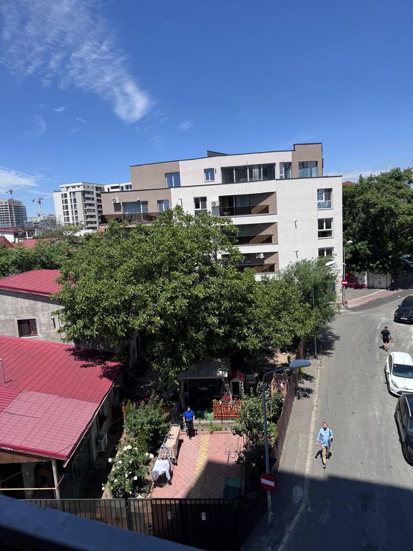 Apartament cu 3 camere de vanzare, centrala proprie - Mihai Bravu - Poză 25