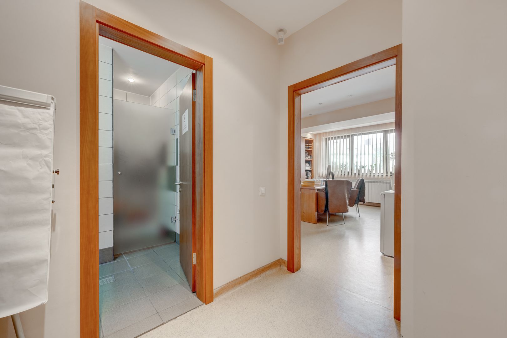 APARTAMENT CU UTILIZARE MEDICALA | OFFICE | REZIDENTIAL | DOROBANTI - Poză 15