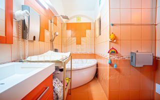 Casa P+1 in Palazu Mare - Teren de 455 mp cu Piscina si Garaj - Poză 25