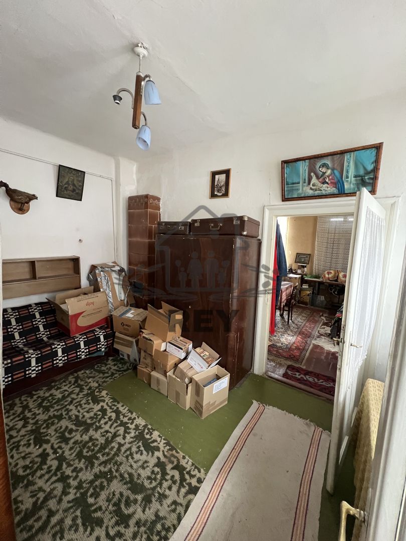 Ultracentral,4 camere , baie , bucătărie , terasă - Poză 4