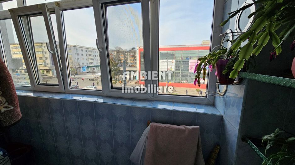 Apartament cu 2 camere, etaj 3,  zona Ultracentral; - Poză 6