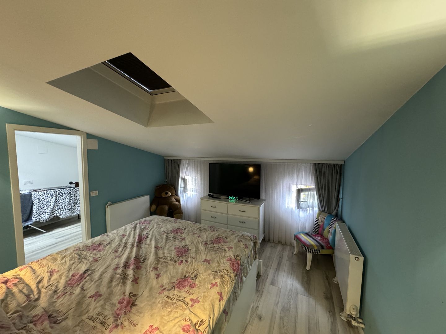 Casa pe aleea pietonala, vis-a-vis de Ceasul Electric - Poză 5