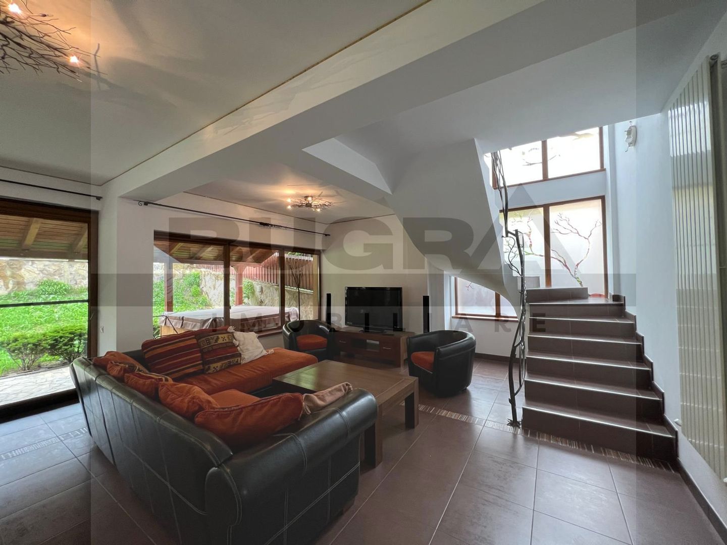 Casa cu 3 dormitoare de inchiriat, Buna Ziua - Poză 9