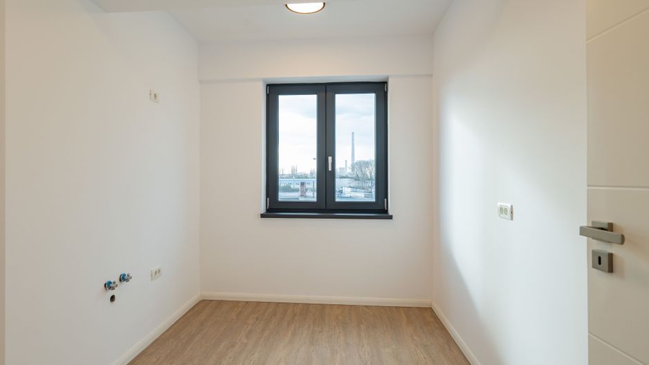 NOU! Spatii de birouri premium de inchiriat | Bdul 1 Mai | Parcare - Poză 13