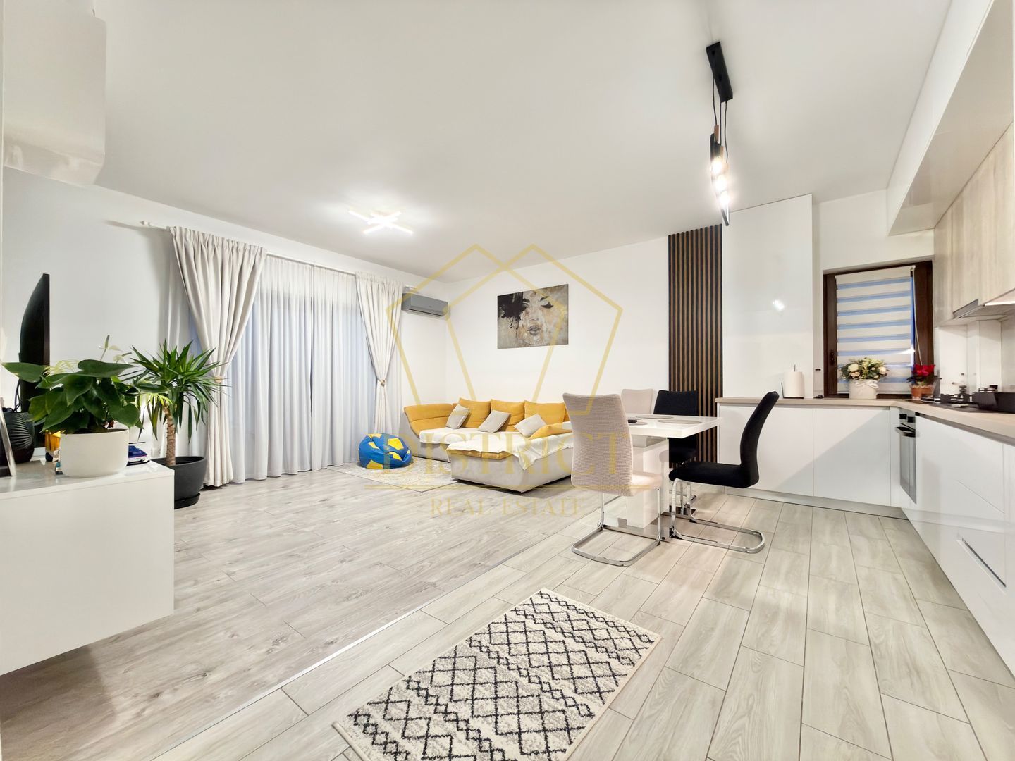 Apartament cu 3 camere mobilat si utlat, 70 mp utili, in Giroc la etajul 2. - Poză 5