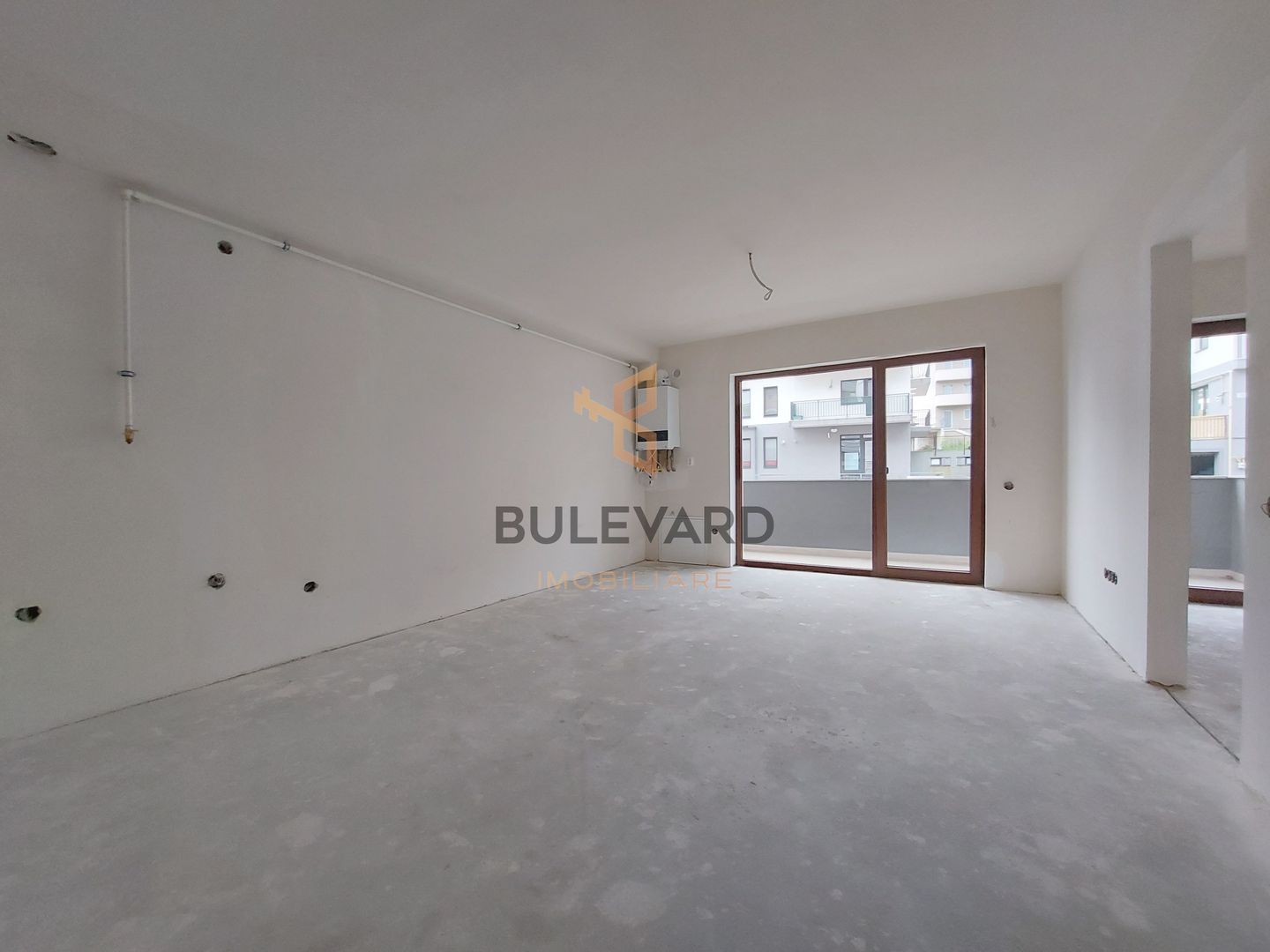 Apartament cu 2 camere+CF, zona Europa! - Poză 2