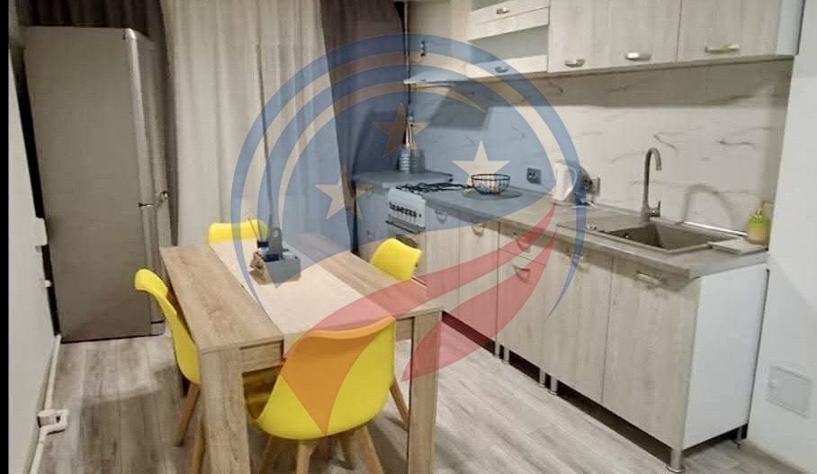 Apartament 3 camere decomandate | Etaj 1 | Zona Ciuperca – 1 Mai - Poză 1