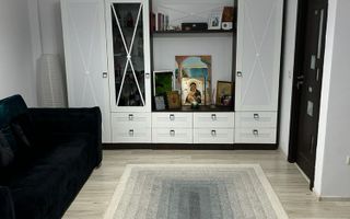 Inchiriez apartament cu o camera in Valea Lupului - Poză 1