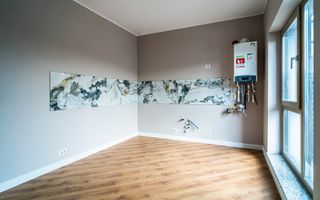 Casa individuala 4 camere / Finisaje Deosebite / Otopeni / Mutare Imediata - Poză 4