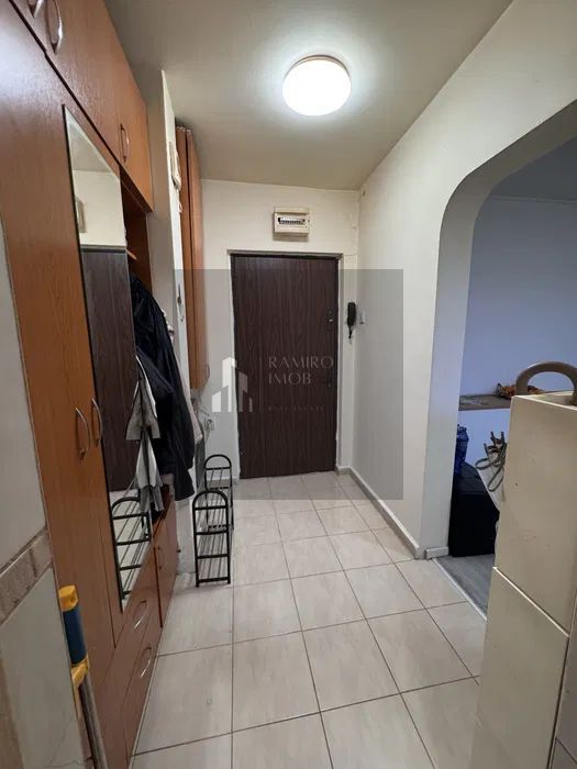 Apartament 2 camere renovat complet/sector 4 Alexandru Obregia - Poză 2