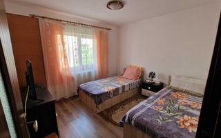 Apartament 3 camere decomandat  zona Big Nou etaj 3/4 - Poză 4