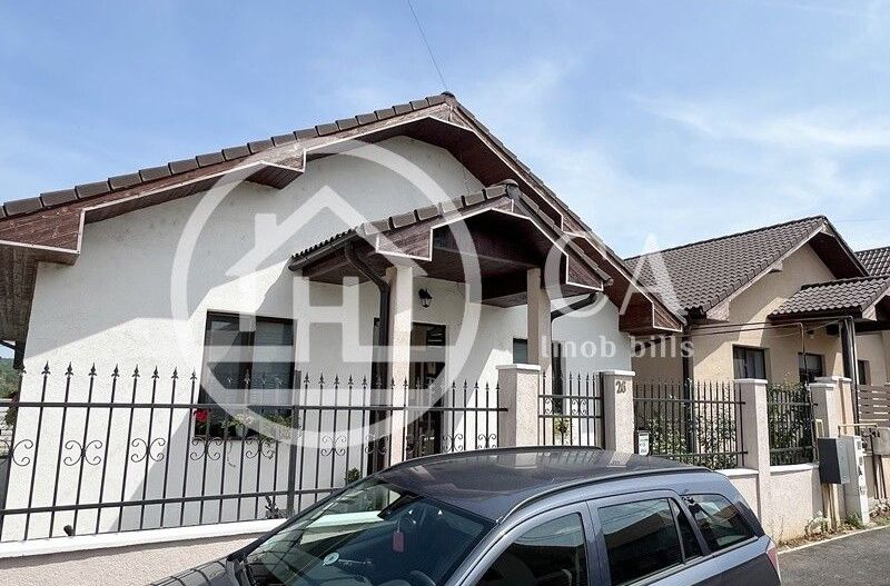 Casă de vanzare cu 4 camere in Cartierul Tineretului, Oradea - Poză 17