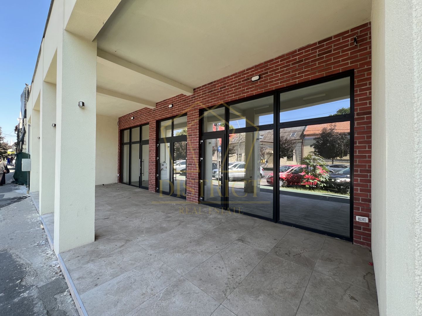 Spatiu Comercial SAD vad bun I Zona Brancoveanu - Poză 2