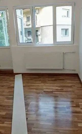 APARTAMENT RENOVAT ZONA 1 MAI - Poză 4