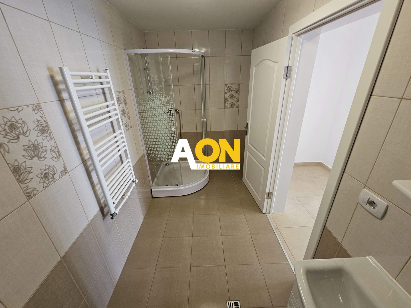 Spatiu comercial, 46 mp utili, zona Ampoi 1, langa Penny Market - Poză 4